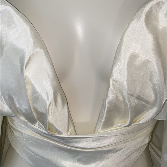 House of CB Tops House Of Cb Elisetta Ivory Satin Plunge Bustier